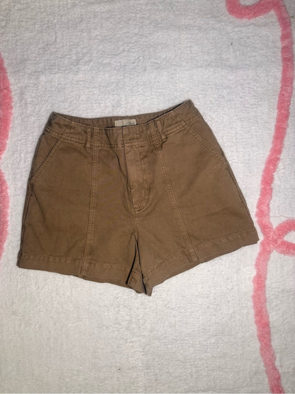Universal Thread Women's Tan High-Rise Utility Shorts